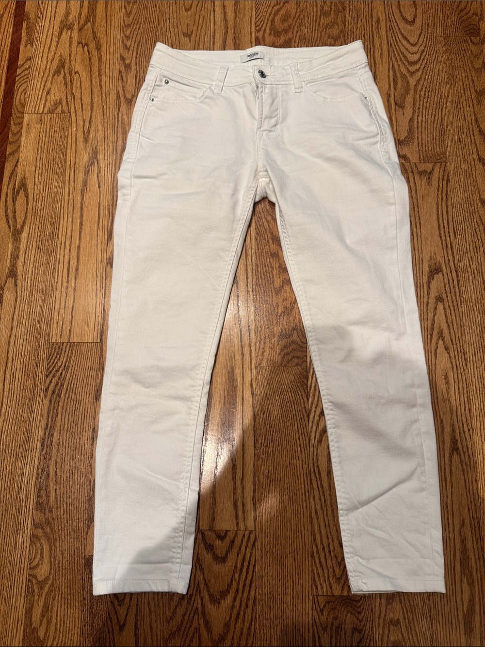 Kensie Straight Leg Jeans - White